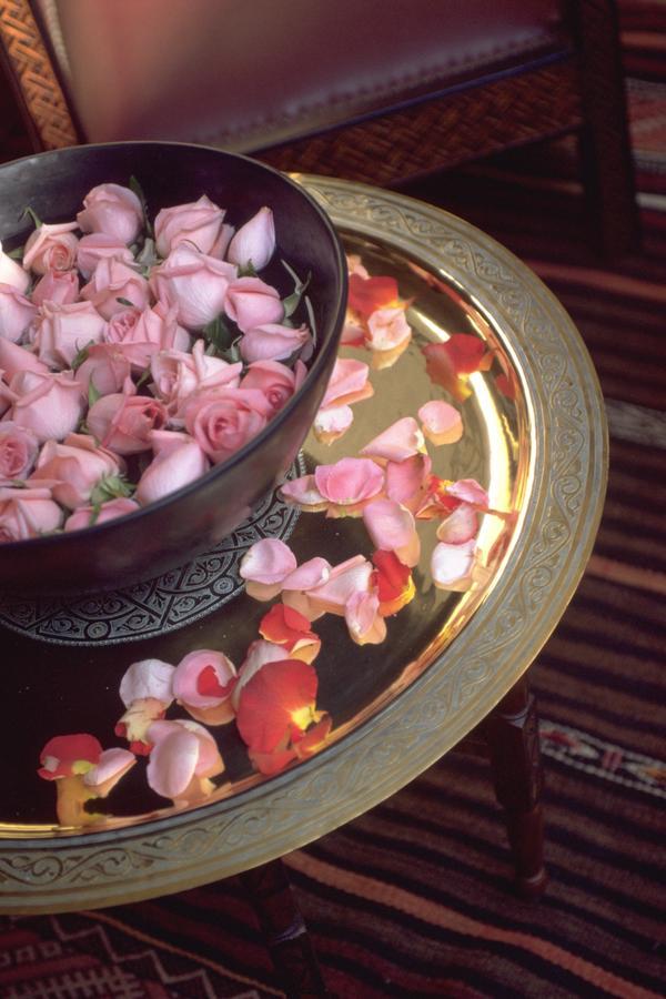 Azzar رياد 2*